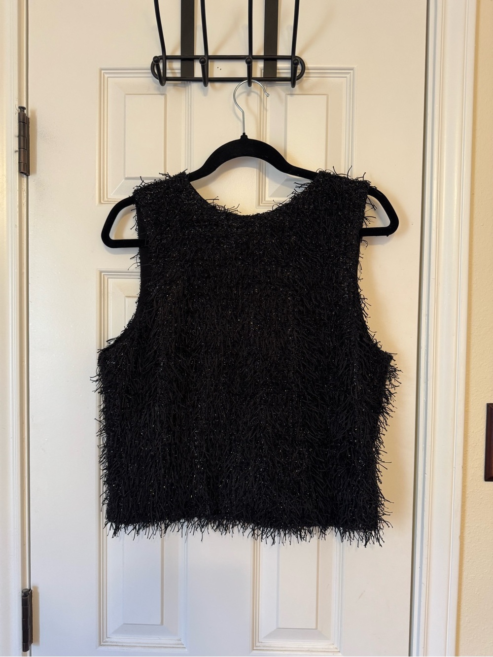 Current Air Black Textured Sleeveless Crop Top - Women